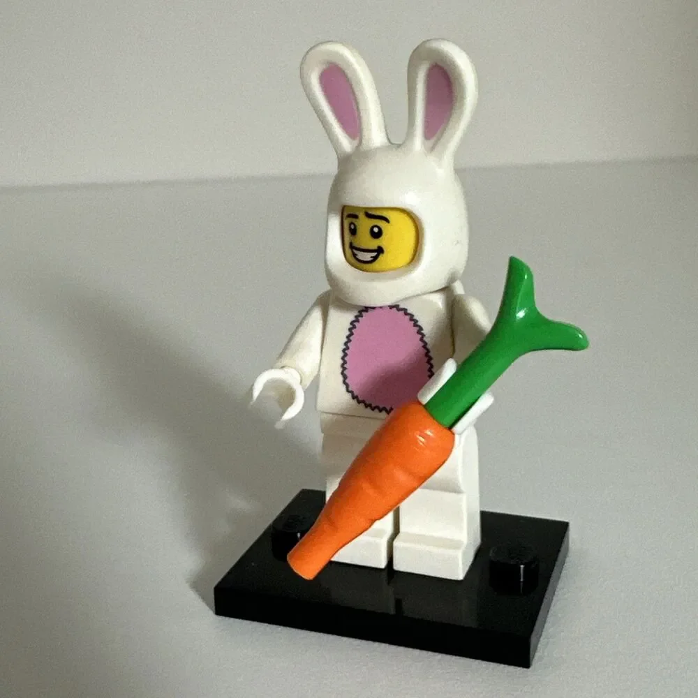 LEGO Minifigure Series 7 #8831 - Bunny Suit Guy - collectible, retired!